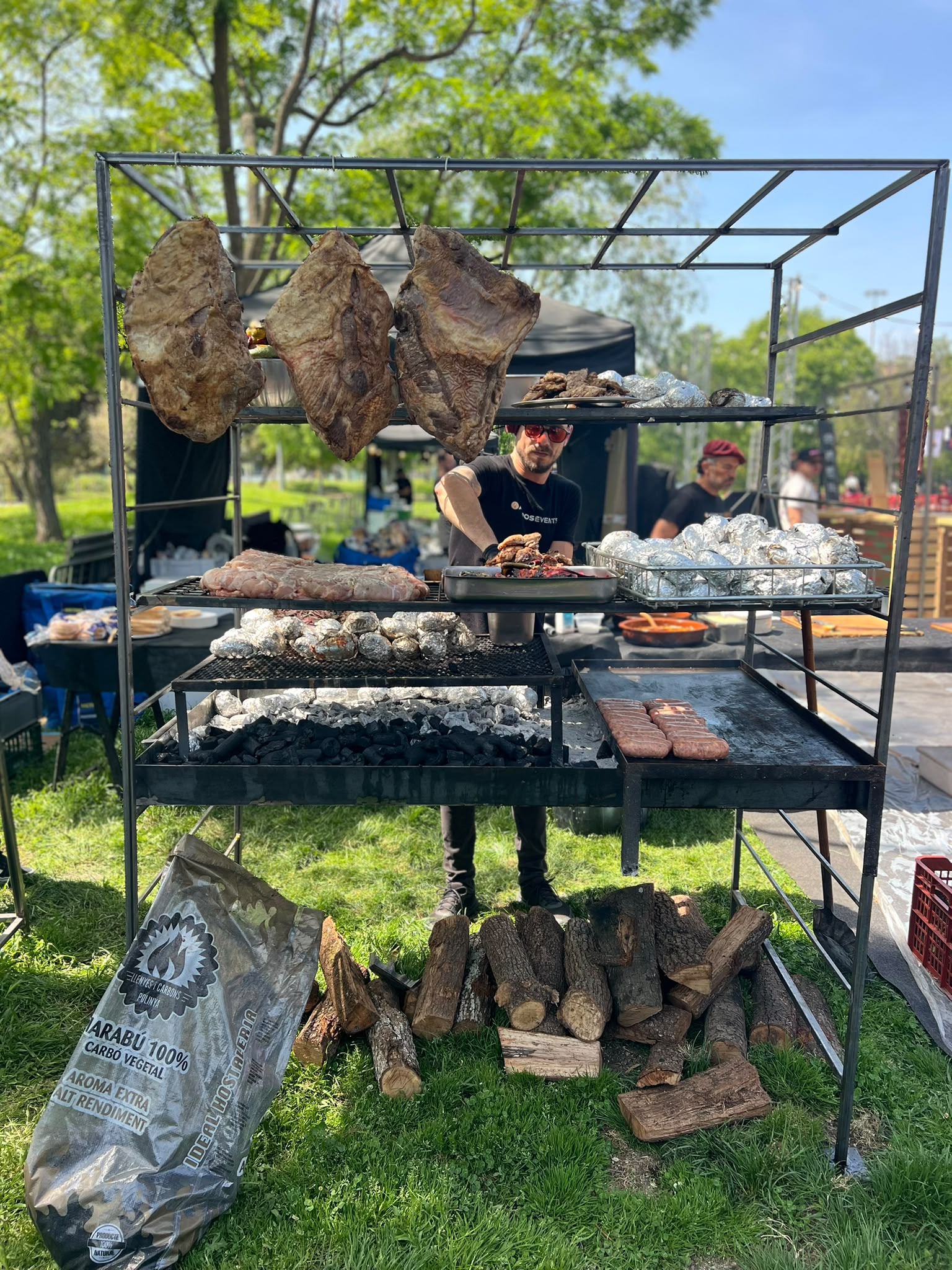 La Pampa Medium — parrilla argentina de fuego abierto